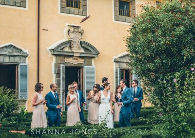 Wedding reception in garden of castello di montegufoni